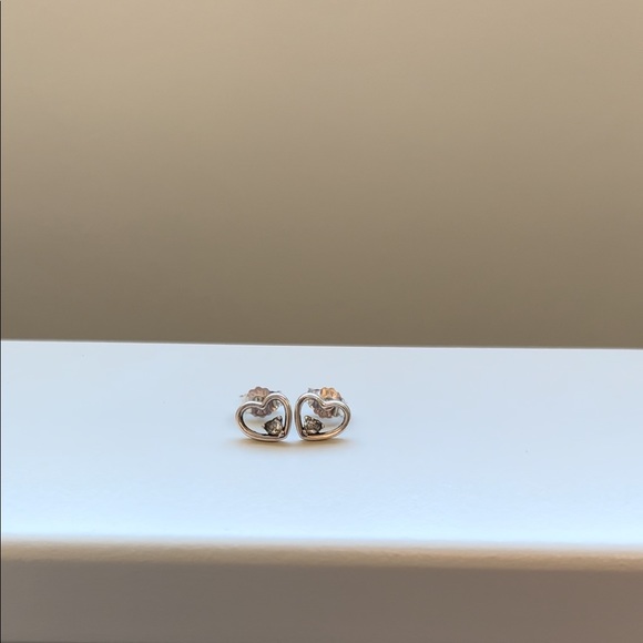 Pandora - Asymmetrical Heart Stud Earrings - Picture 2 of 3